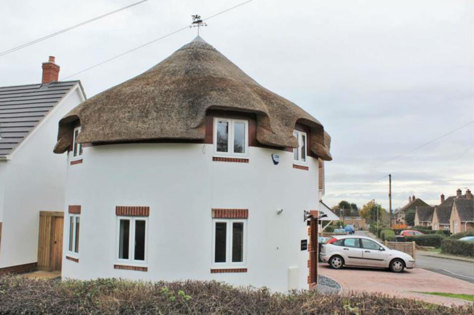 Magical thatched homes that are beautiful inside and out